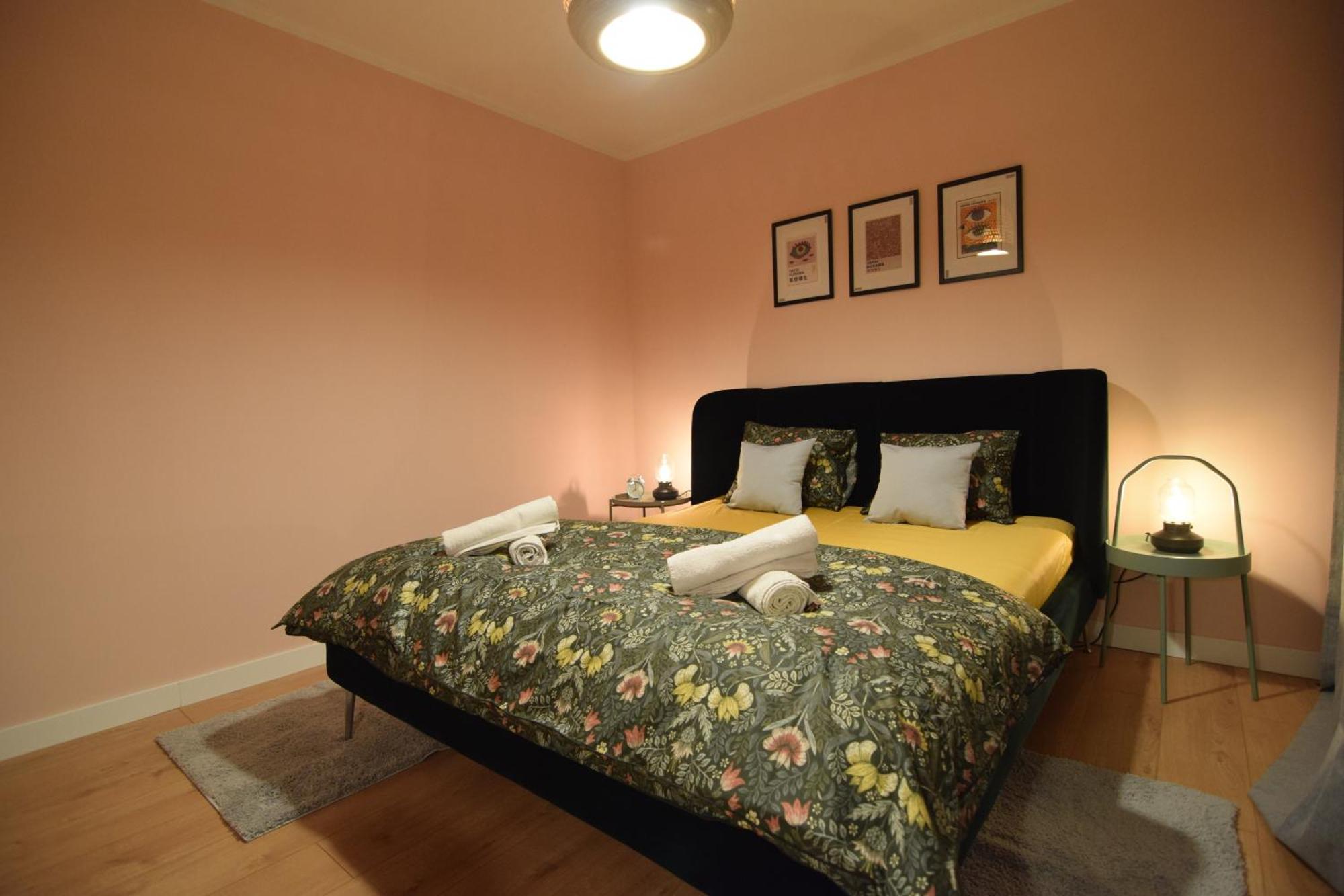 Stylish Apartment With Video Projector Bucarest Extérieur photo