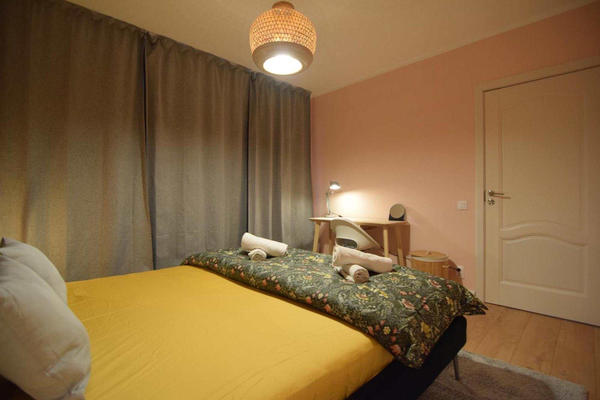 Stylish Apartment With Video Projector Bucarest Extérieur photo