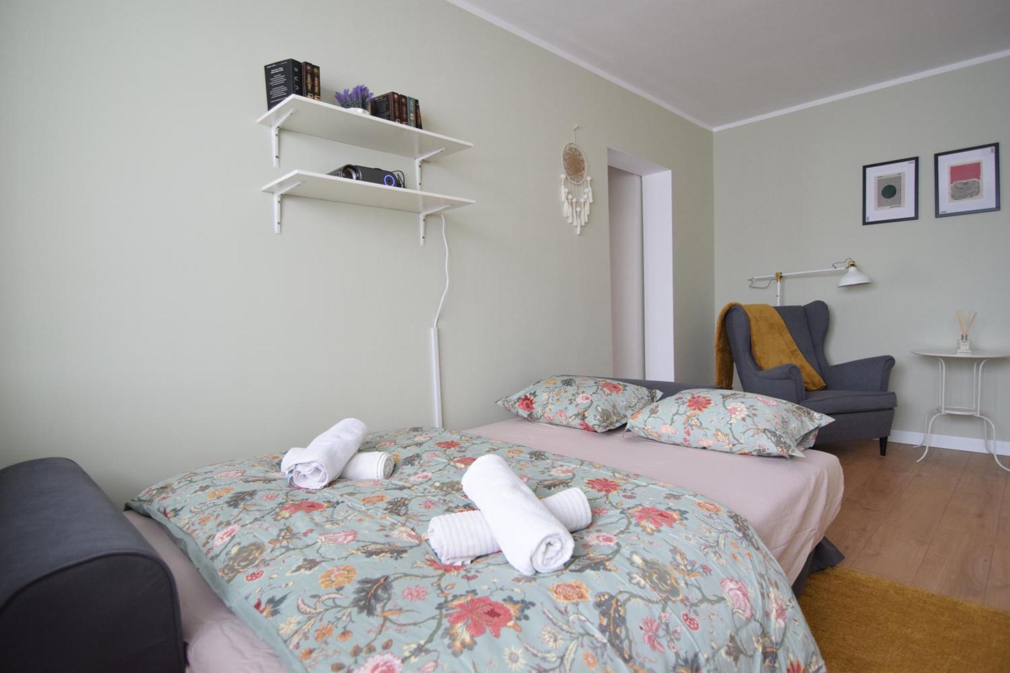 Stylish Apartment With Video Projector Bucarest Extérieur photo
