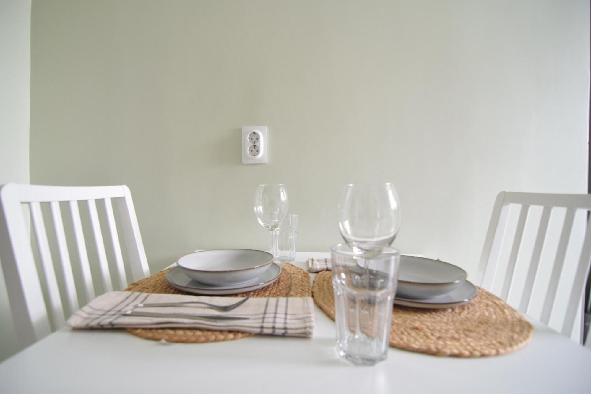 Stylish Apartment With Video Projector Bucarest Extérieur photo